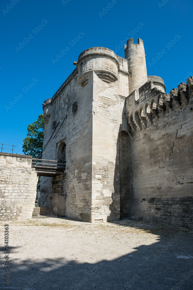 Tour du Châtelet d'Avignon et son pont-levis Stock Photo | Adobe Stock