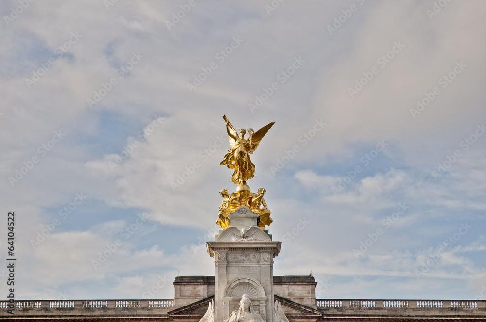 Obraz premium Queen Victoria Memorial at London, England