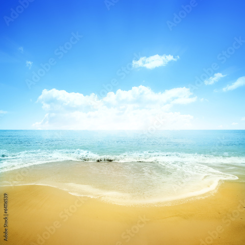 Fototapeta Naklejka Na Ścianę i Meble -  Golden Beach And Blue Sky