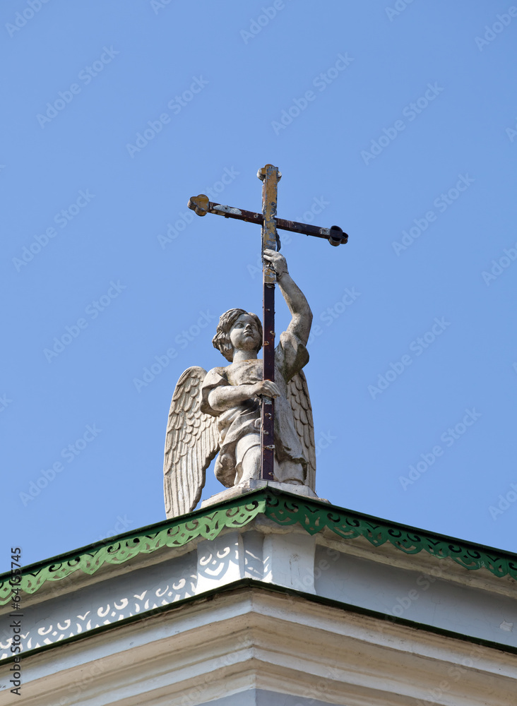 Obraz premium Крест на куполе церкви. Усадьба Кусково. Москва. Россия