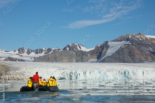 Obraz na płótnie July 14 Glacier in Svalbard w salonie