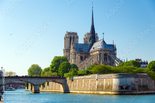 Notre Dame de Paris © matho