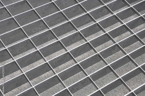 Chrome grate in perspective  structural element