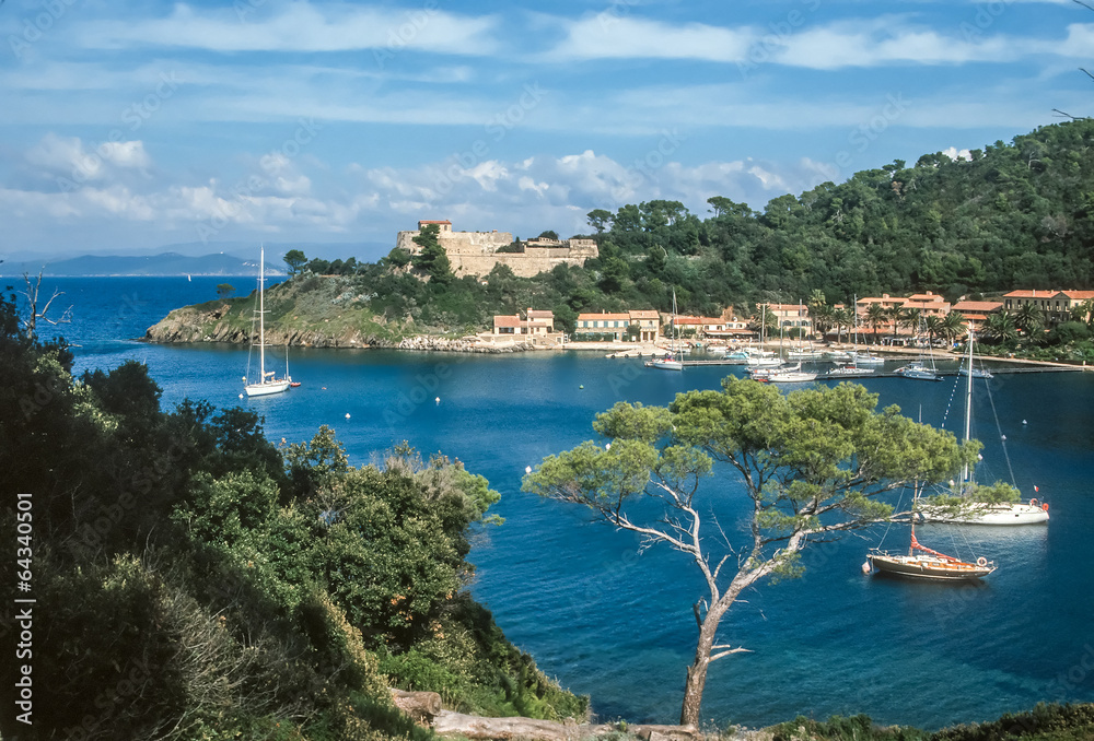 Fototapeta premium Hafen von Port Cros