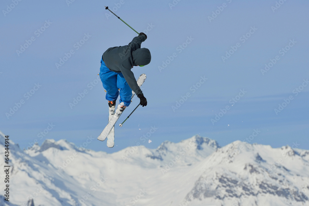 skier skier