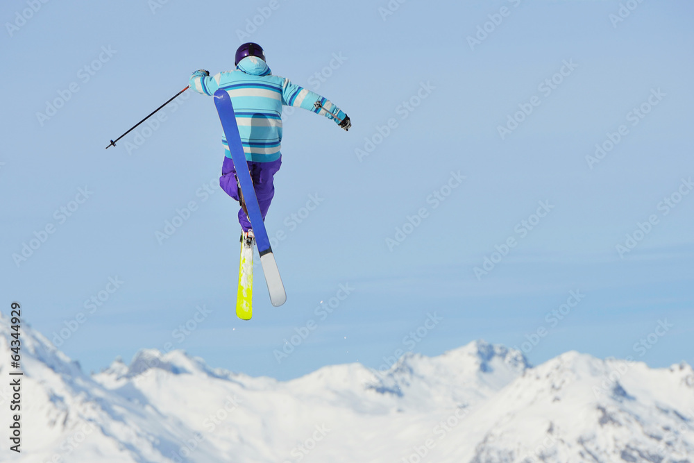 skier skier