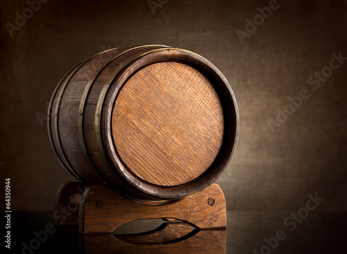 Leinwand Poster Old wooden barrel