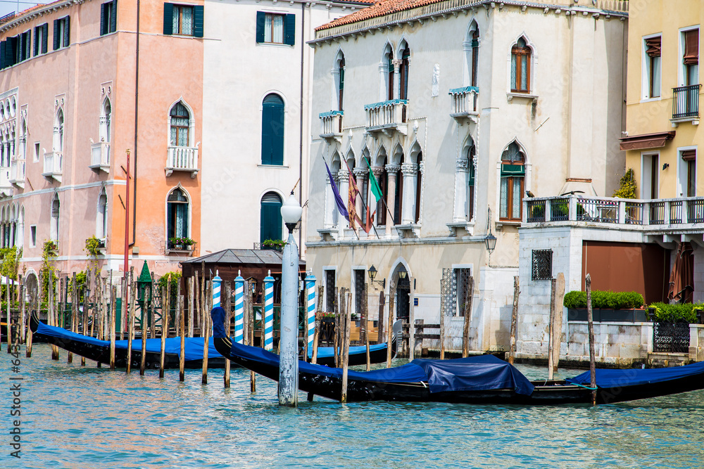 Obraz premium Gondolas by Venetian Hotel