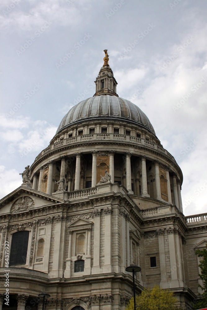 St. Pauls