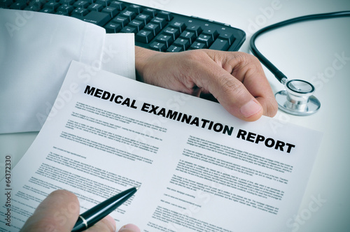Obraz na płótnie medical examination report