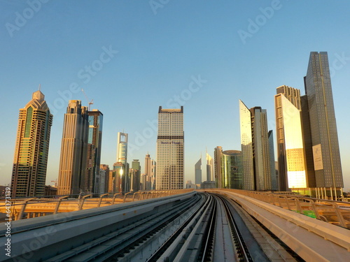 Metro in Dubai © timyply