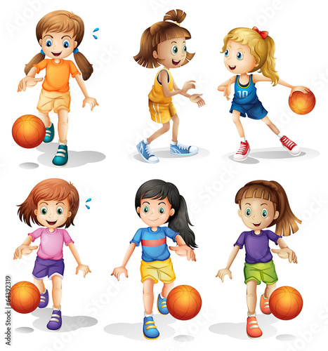 Little female basketball players