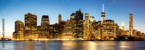 Fototapeta Widok na panoramę Manhattanu wieczorem na ścianę