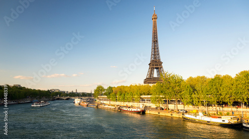 Tour Eiffel und Seine © matho