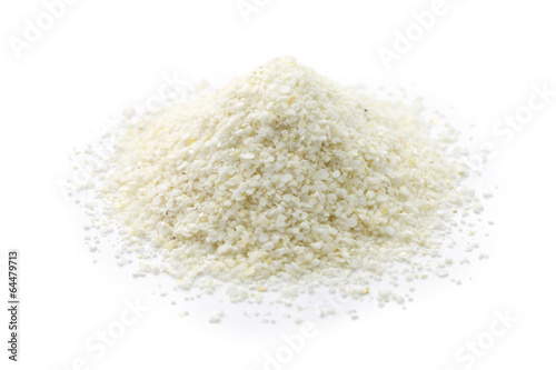 a pile of white corn grits, southern food