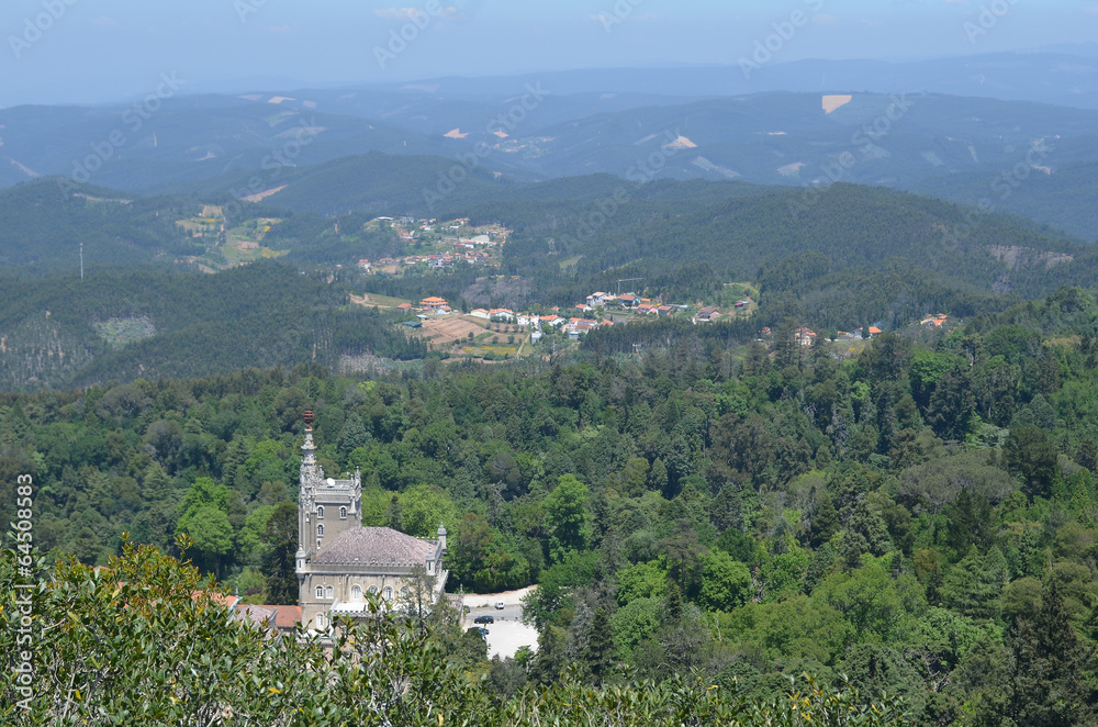 Ausblick auf den Sommerpalast und die Serra do Bussaco