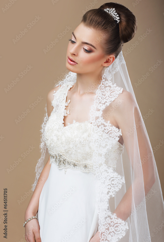Portrait of Luxurious Pensive Lady with Diadem Portrait of Luxurious Pensive Lady with Diadem