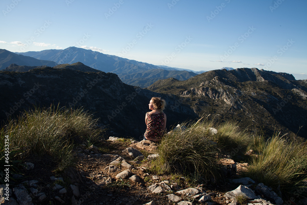 góry Marbella wspinaczka szczyt widok - obrazy, fototapety, plakaty 