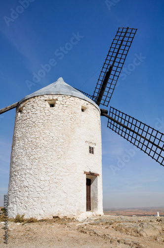 Molino de viento en Consuegra (España)