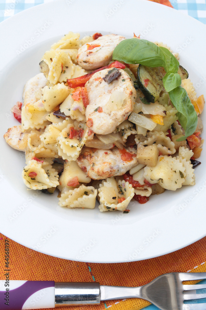 salade de pâtes et poulet salade de pâtes et poulet