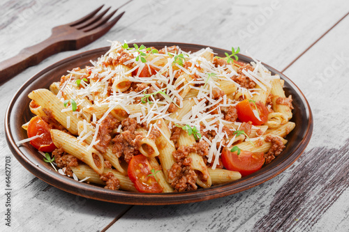 Pasta with minced meat and cheese