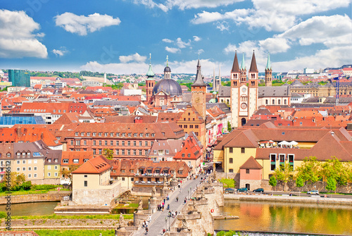 Würzburger Wahrzeichen: Dom, Alte Brücke, Grafeneckart et al photo