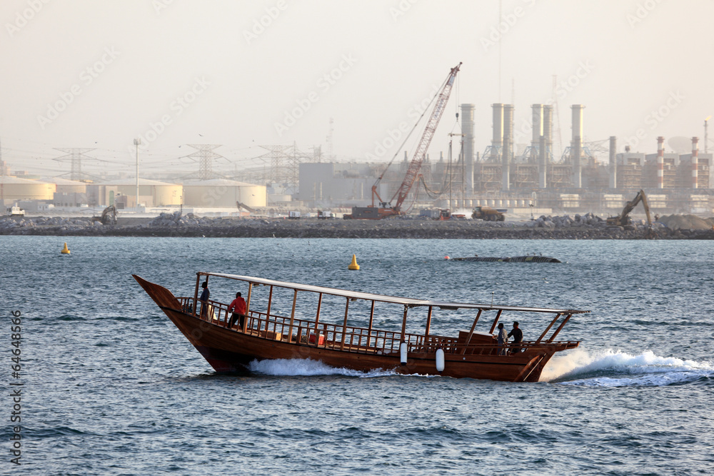 Fototapeta premium Traditional arabic dhow in Dubai, United Arab Emirates
