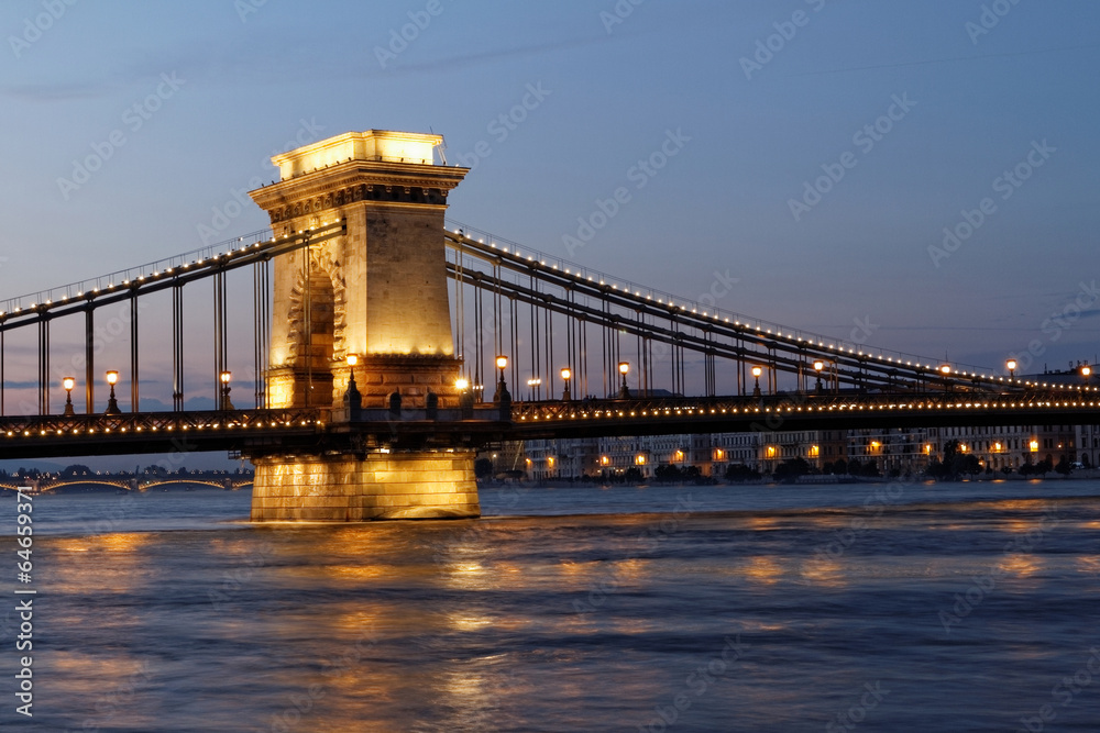 Obraz premium Budapeszt nocą