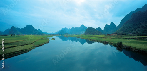 중국의 자연 풍경 © wizdata