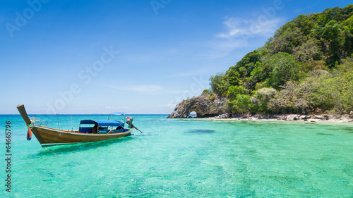Fototapeta Naklejka Na Ścianę i Meble -  Koh Kai Famous Island Of Thailand