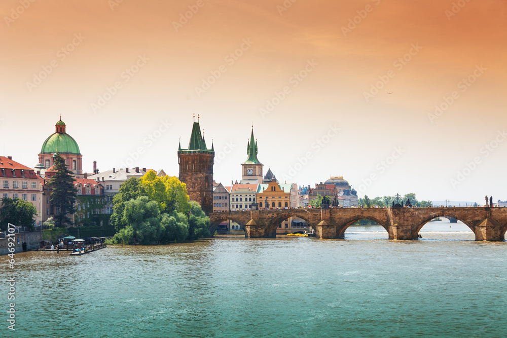 Fototapeta premium Beautiful Charles Bridge in Prague