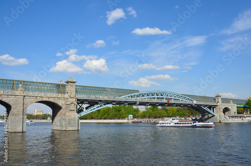 Пушкинский (Андреевский) пешеходный мост через Москву реку