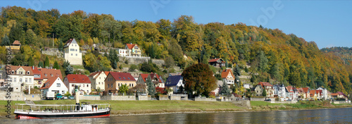 Idyllischer Kurort an der Elbe in der Sächsischen Schweiz