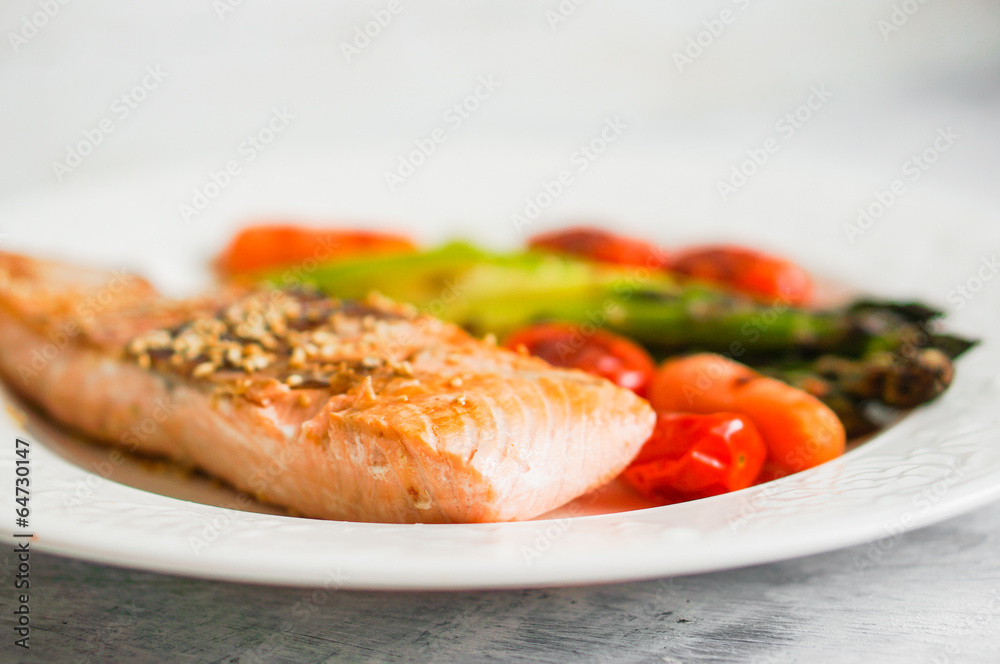 Grilled salmon with vegetables Grilled salmon with vegetables