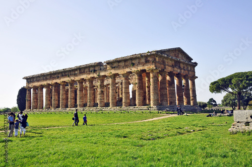 Paestum, sito archeologico e templi photo