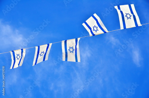 Israel Flag chain on Independence Day