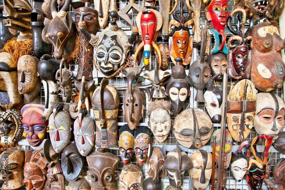 Fototapeta premium Old african masks sale at market in Nairobi, Kenya.