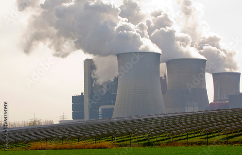 Smoke arsing from a coal-fired power station photo