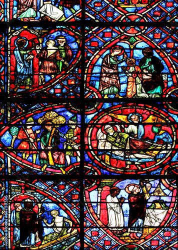 Vitrail de la cathédrale d'Auxerre