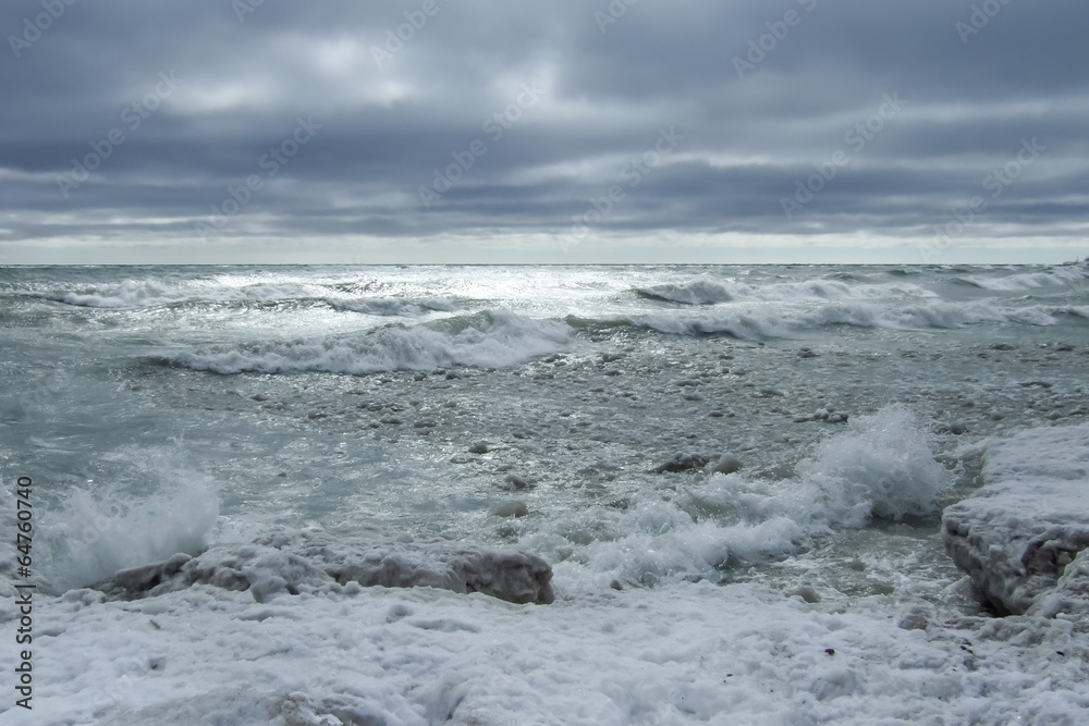 Waves breaking iceberg, Orangeville, Dufferin County, Ontario, C Waves breaking iceberg, Orangeville, Dufferin County, Ontario, C