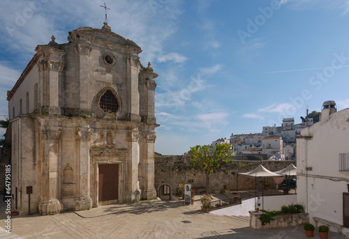 Billede på lærred Monte Sant' Angelo, Chiesa SS. Trinita, Quartiere Junno