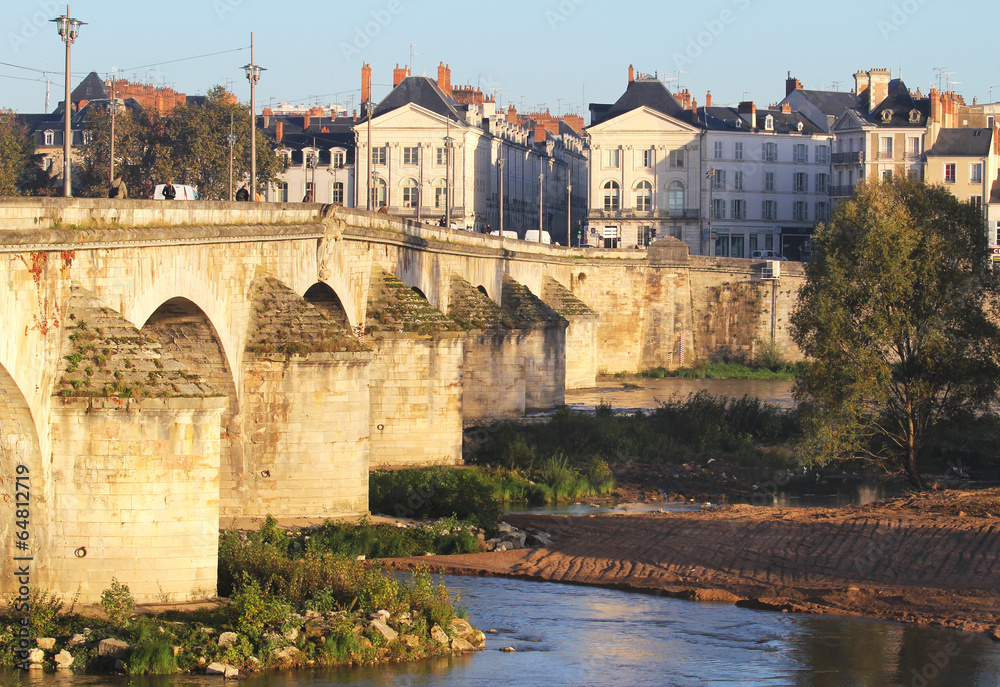 Pont Georges V à Orléans