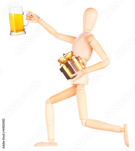 wooden Dummy with glass of beer and gift