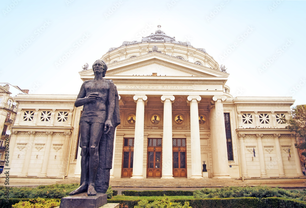 Fototapeta premium Frontal view of the Athenaeum