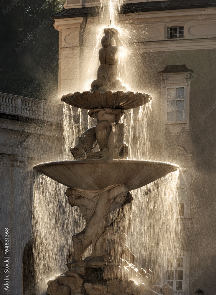 Fototapeta premium Fountain in Salzburg
