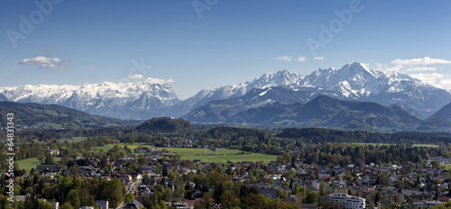 The Alps at Salzburg © szirtesi