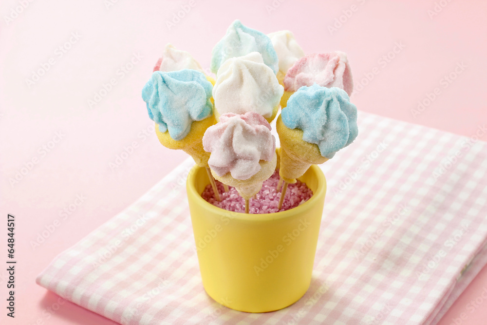 Marshmallow cake pops Marshmallow cake pops