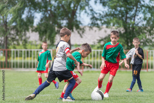 kids' soccer © Dusan Kostic