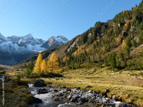 Herbst in den tiroler Bergen photo