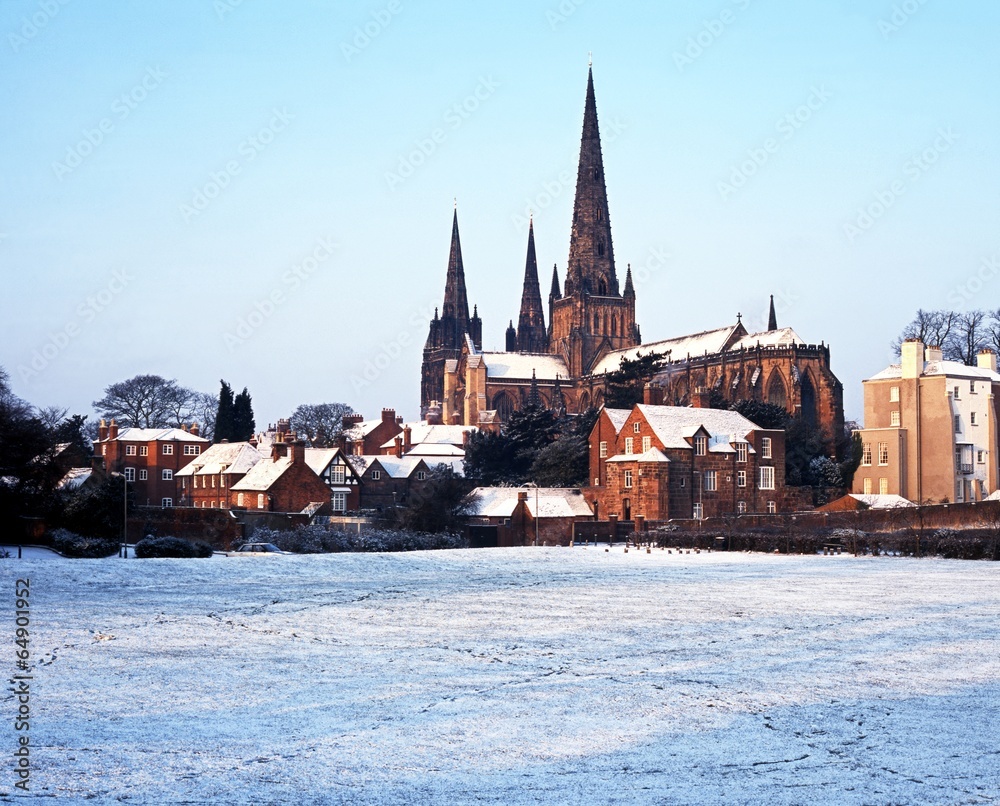 Obraz premium Rear view of Cathedral, Lichfield, England © Arena Photo UK